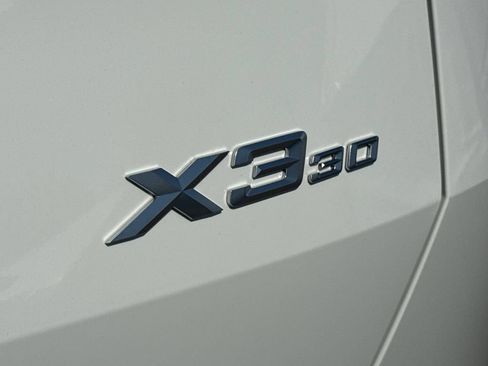 Used 2025 BMW X3 xDrive30i w/ Convenience Package AWD/4WD image 10