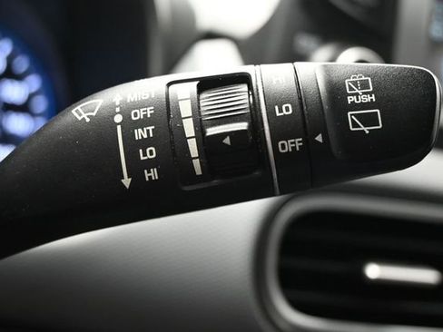 Used 2021 Hyundai Kona Limited w/ Cargo Package FWD image 26