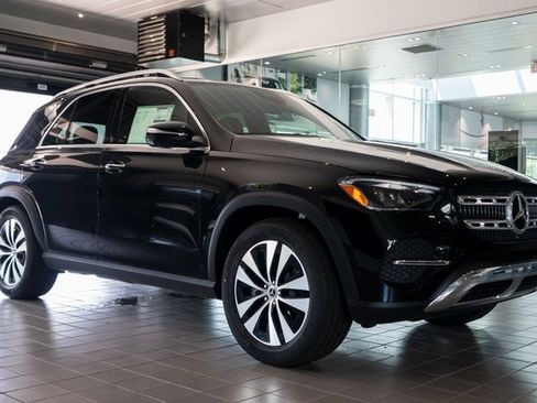 Used 2025 Mercedes-Benz GLE 350 4MATIC image 1