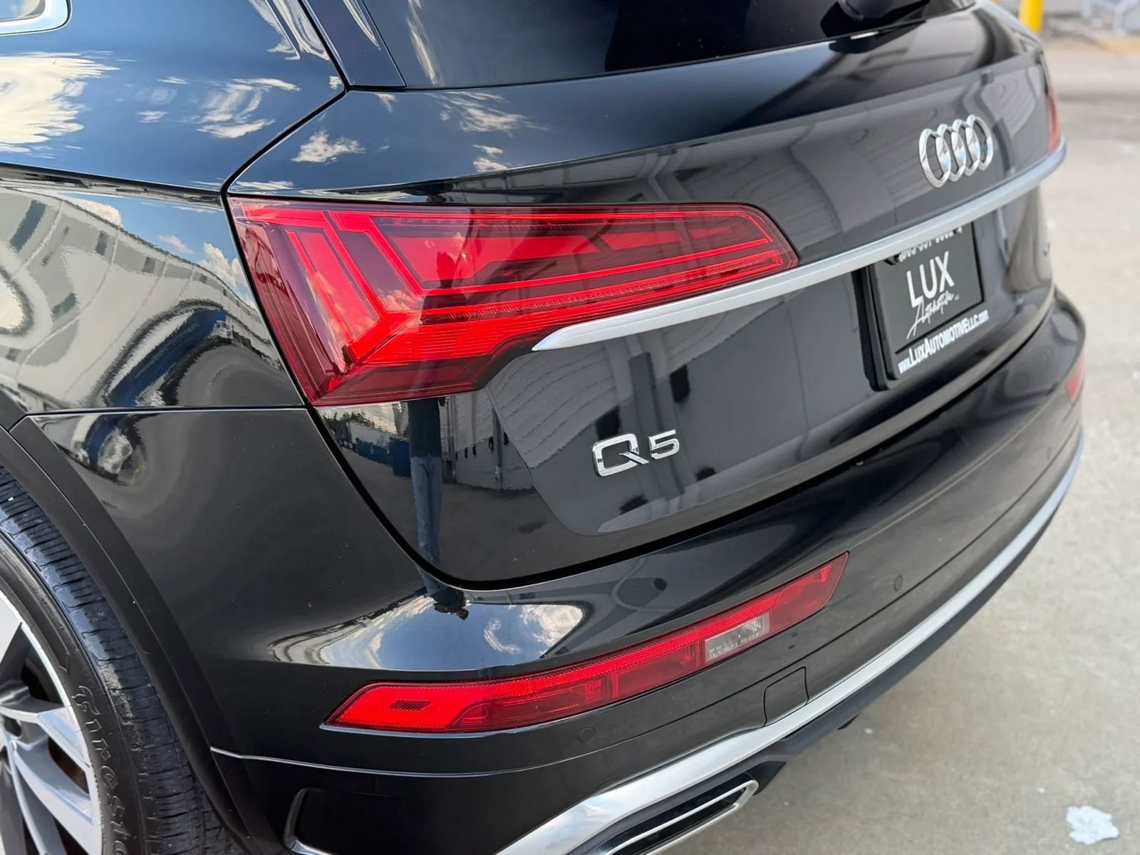 Used 2022 Audi Q5 2.0T Premium Plus AWD/4WD image 12