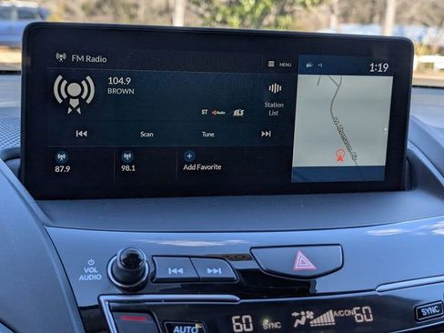 Used 2025 Acura RDX SH-AWD w/ Advance Package image 23