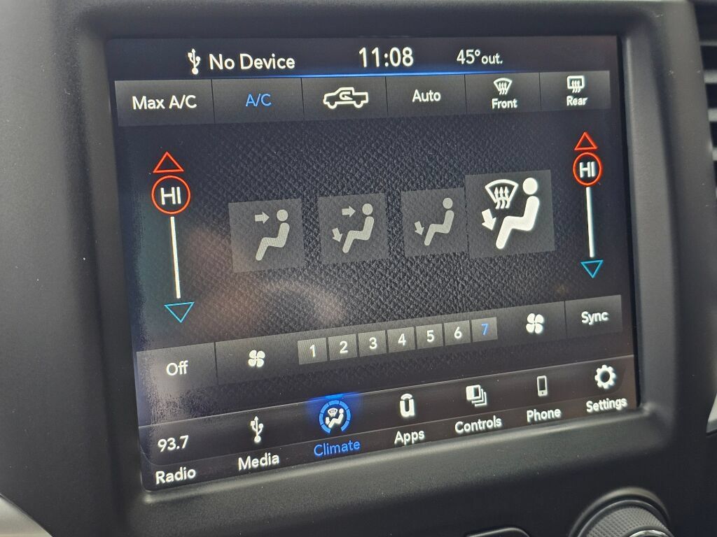 Used 2019 RAM 1500 Warlock AWD/4WD image 27