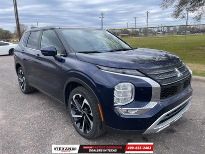 Used 2024 Mitsubishi Outlander SE