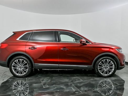 Used 2016 Lincoln MKX Reserve w/ Climate Package image 13
