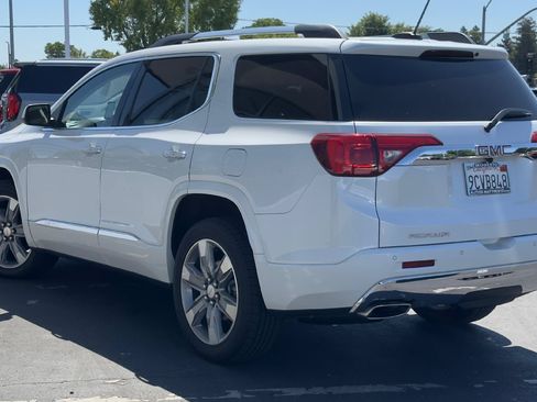 Used 2019 GMC Acadia Denali w/ Technology Package AWD/4WD image 7