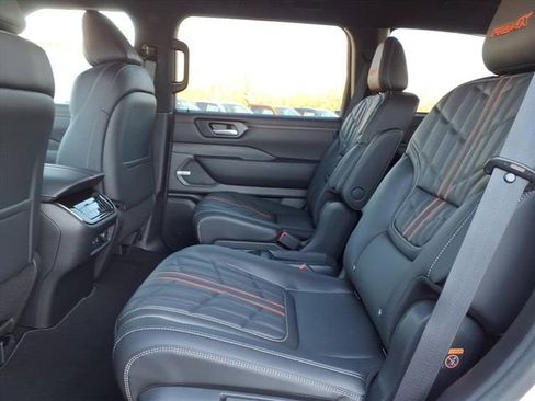 New 2026 Nissan Armada PRO-4X w/ Captain's Chari Seat Package AWD/4WD image 8