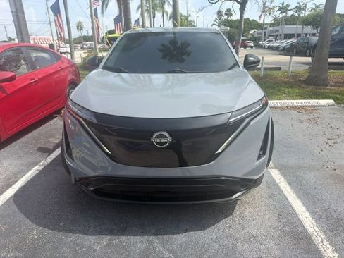 Used 2024 Nissan Ariya AWD image 2