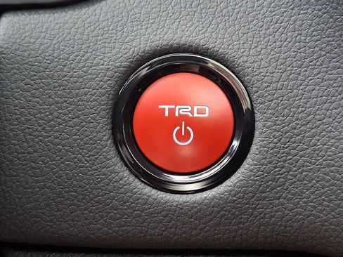 Used 2026 Toyota Tundra TRD Pro w/ Tow Tech Package AWD/4WD image 25