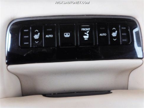 Used 2018 Lexus LS 500 AWD w/ Interior Upgrade Package image 21