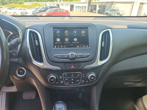Used 2019 Chevrolet Equinox LT FWD image 27