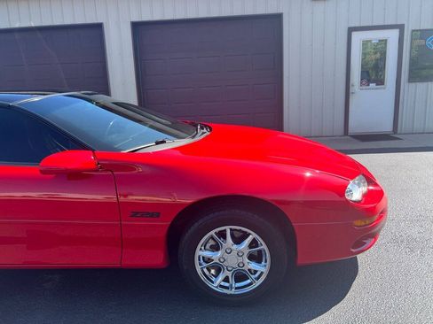 Used 2002 Chevrolet Camaro Z28 w/ Preferred Equipment Group 2 RWD image 16