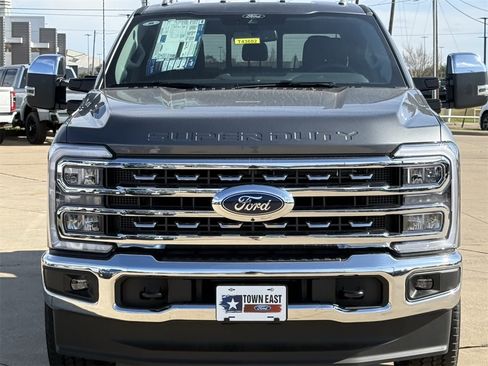 New 2026 Ford F250 Lariat w/ Chrome Package image 29