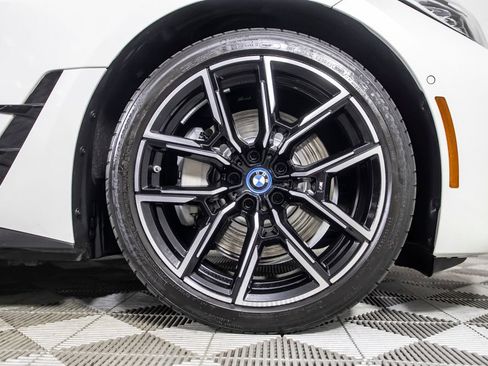 Used 2023 BMW i4 eDrive40 w/ M Sport Package RWD image 39