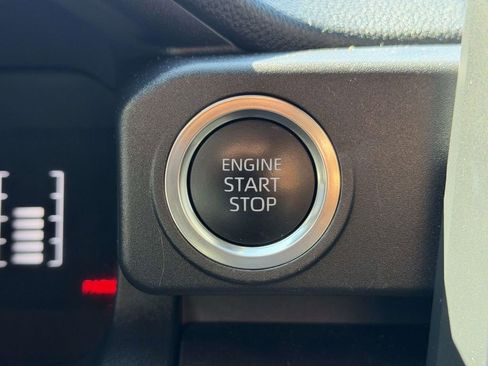 Used 2025 Toyota 4Runner SR5 image 8