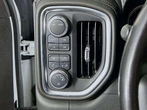 Used 2020 GMC Sierra 1500 Elevation w/ Elevation Value Package image 9