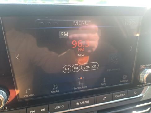 Used 2024 Nissan Altima 2.5 SV image 10