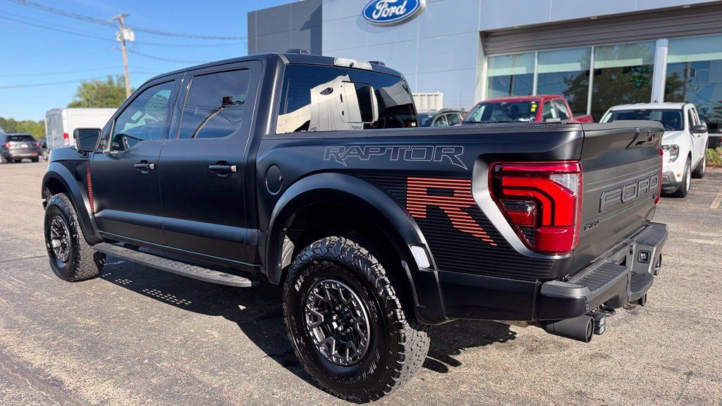 Used 2025 Ford F150 Raptor w/ Equipment Group 803A Raptor R AWD/4WD image 5