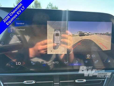 New 2026 Chevrolet Equinox EV LT image 20