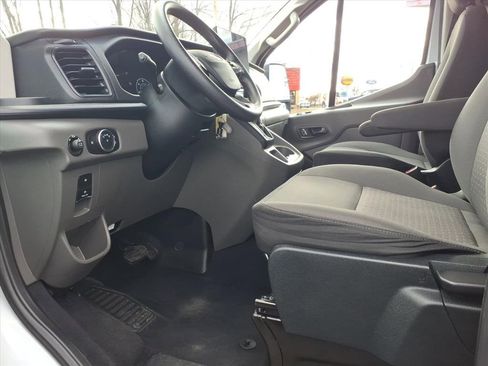 Used 2023 Ford Transit 350 XLT image 11