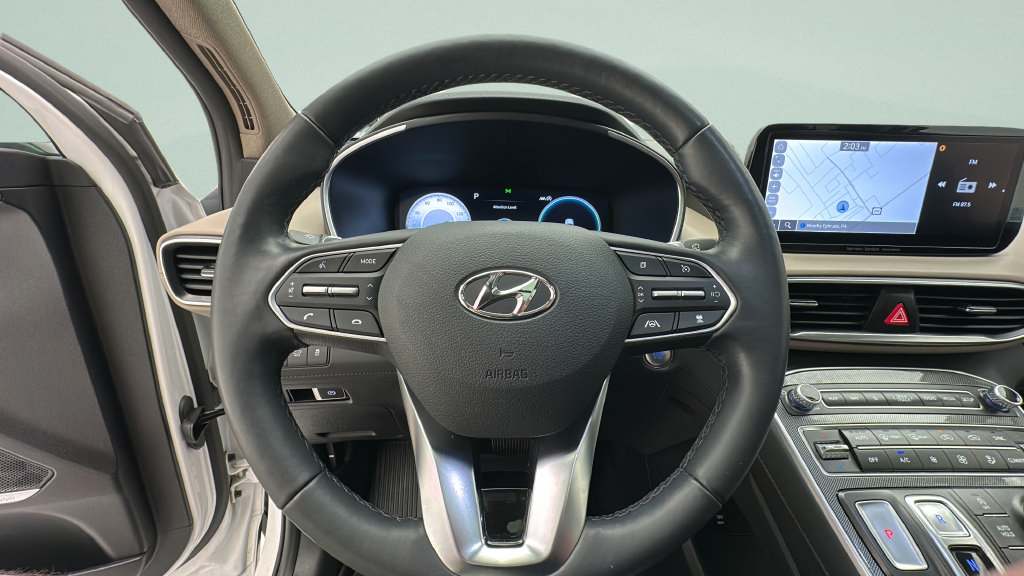 Used 2023 Hyundai Santa Fe Limited AWD/4WD image 16