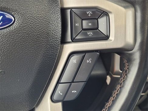 Used 2022 Ford F250 Platinum image 29