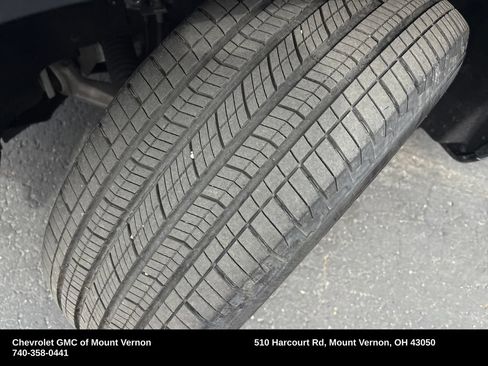 Used 2025 Jeep Grand Cherokee Altitude AWD/4WD image 28