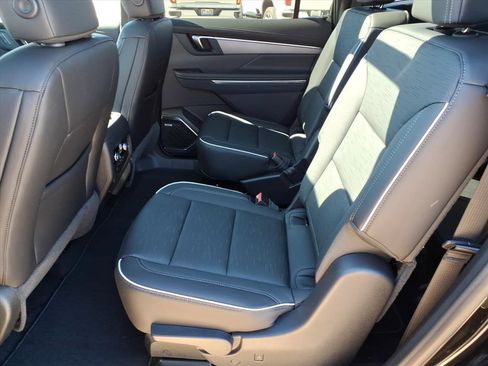 New 2026 Buick Enclave Sport Touring image 11