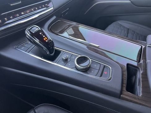 Used 2023 Cadillac Escalade Sport Platinum w/ LPO, Floor Liner Package image 21