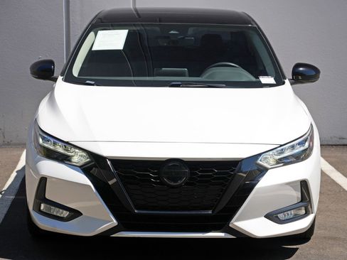 Used 2023 Nissan Sentra SR w/ Midnight Edition Package FWD image 38