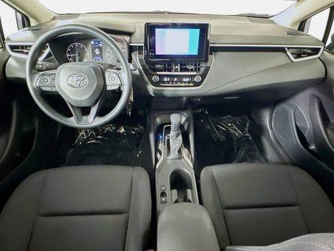 Certified 2025 Toyota Corolla LE FWD image 26
