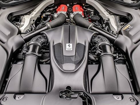 Certified 2025 Ferrari Roma Spider image 32