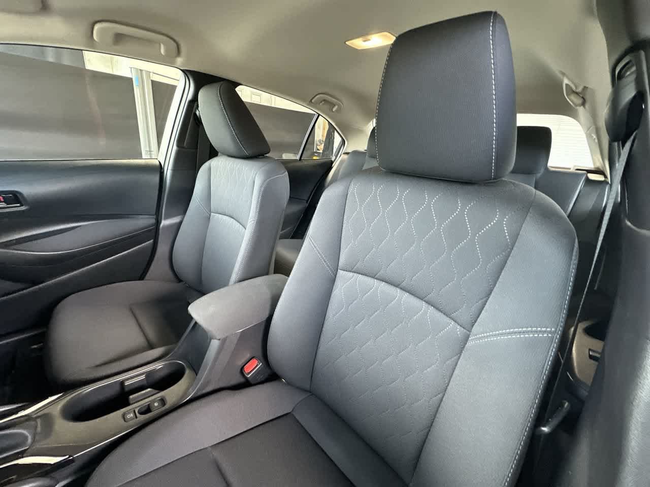 Used 2026 Toyota Corolla LE FWD image 14