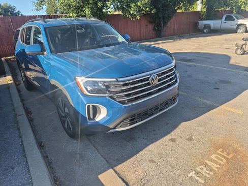 Used 2026 Volkswagen Atlas SE AWD/4WD image 25