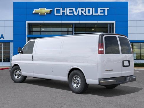 New 2026 Chevrolet Express 2500 Extended w/ Chrome Appearance Package RWD image 3