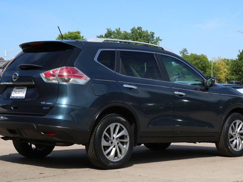 Used 2014 Nissan Rogue SL w/ SL Premium Package AWD/4WD image 8