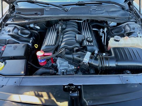 Used 2022 Dodge Challenger R/T Scat Pack RWD image 31