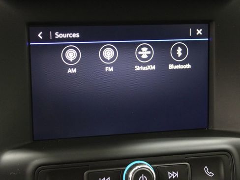 Used 2024 GMC Terrain SLE image 46