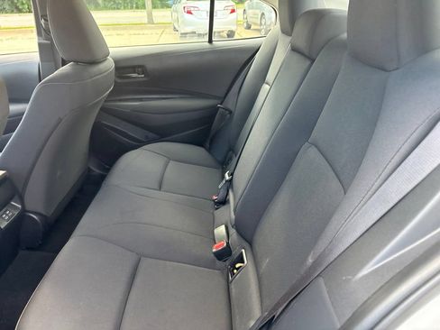 Used 2024 Toyota Corolla LE FWD image 19