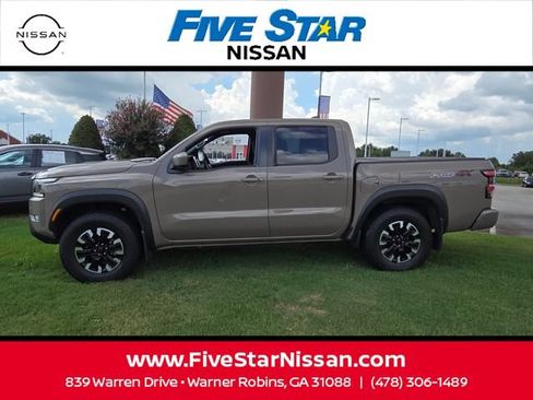 Used 2024 Nissan Frontier PRO-4X w/ Off-Road Protection Package AWD/4WD image 4
