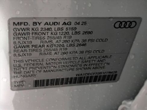 New 2025 Audi Q3 2.0T Premium image 19