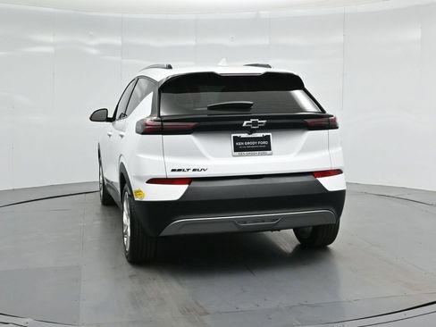 Used 2023 Chevrolet Bolt EUV LT w/ Driver Confidence Package image 23