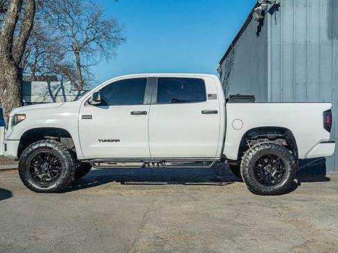 Used 2021 Toyota Tundra SR5 image 3