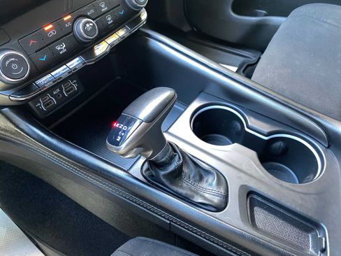 Used 2021 Dodge Durango SXT AWD/4WD image 26