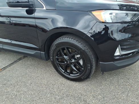 Certified 2023 Ford Edge SEL w/ Convenience Package AWD/4WD image 5
