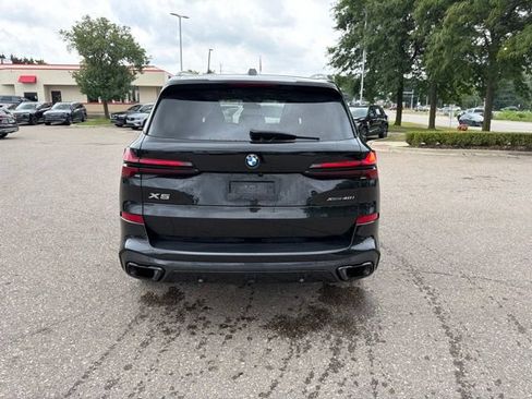 Used 2024 BMW X5 xDrive40i w/ M Sport Package AWD/4WD image 5