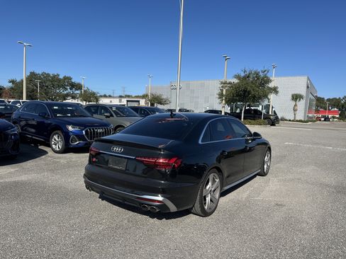 Used 2020 Audi S4 Premium Plus w/ Premium Plus Package image 5
