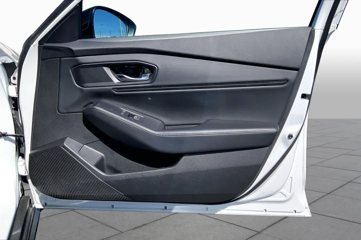 Used 2024 Honda Accord Sport image 26