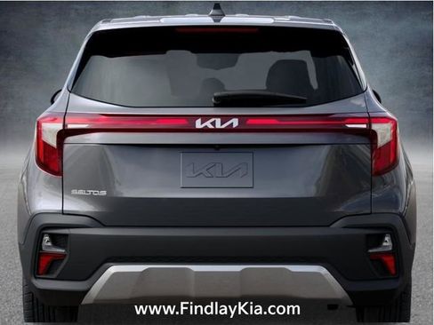 New 2026 Kia Seltos LX FWD image 32