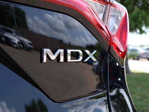 Certified 2024 Acura MDX w/ Technology Package AWD/4WD image 7