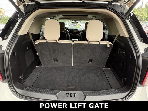 Used 2020 Ford Explorer Limited AWD/4WD image 34